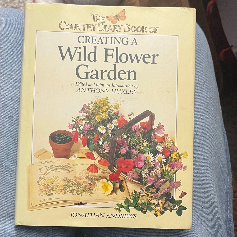 The Country Diary Book of Creating a Wild Flower Garden Book by Jonathan Andrews